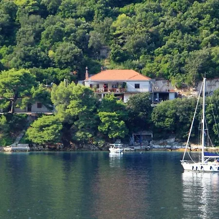 And By The Sea Ubli, Lastovo - 991 Gostinjska kuća Uble